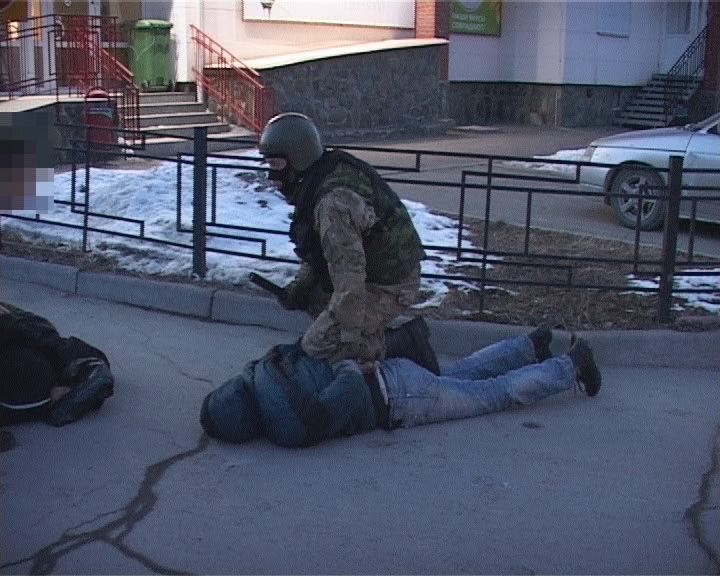 В Перми задержали продавцов ручных гранат и тротила