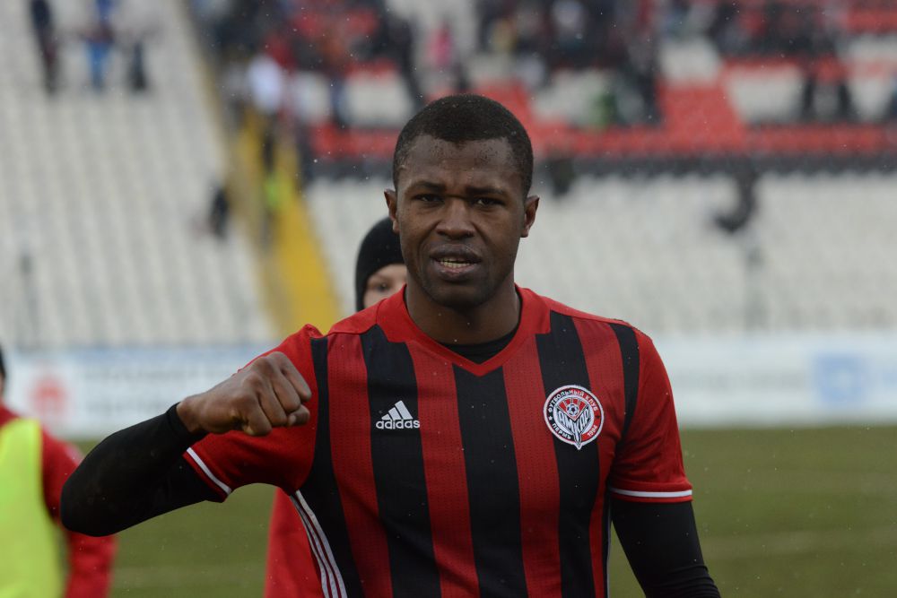 Защитника «Амкара» вызвали в национальную сборную Гвинеи