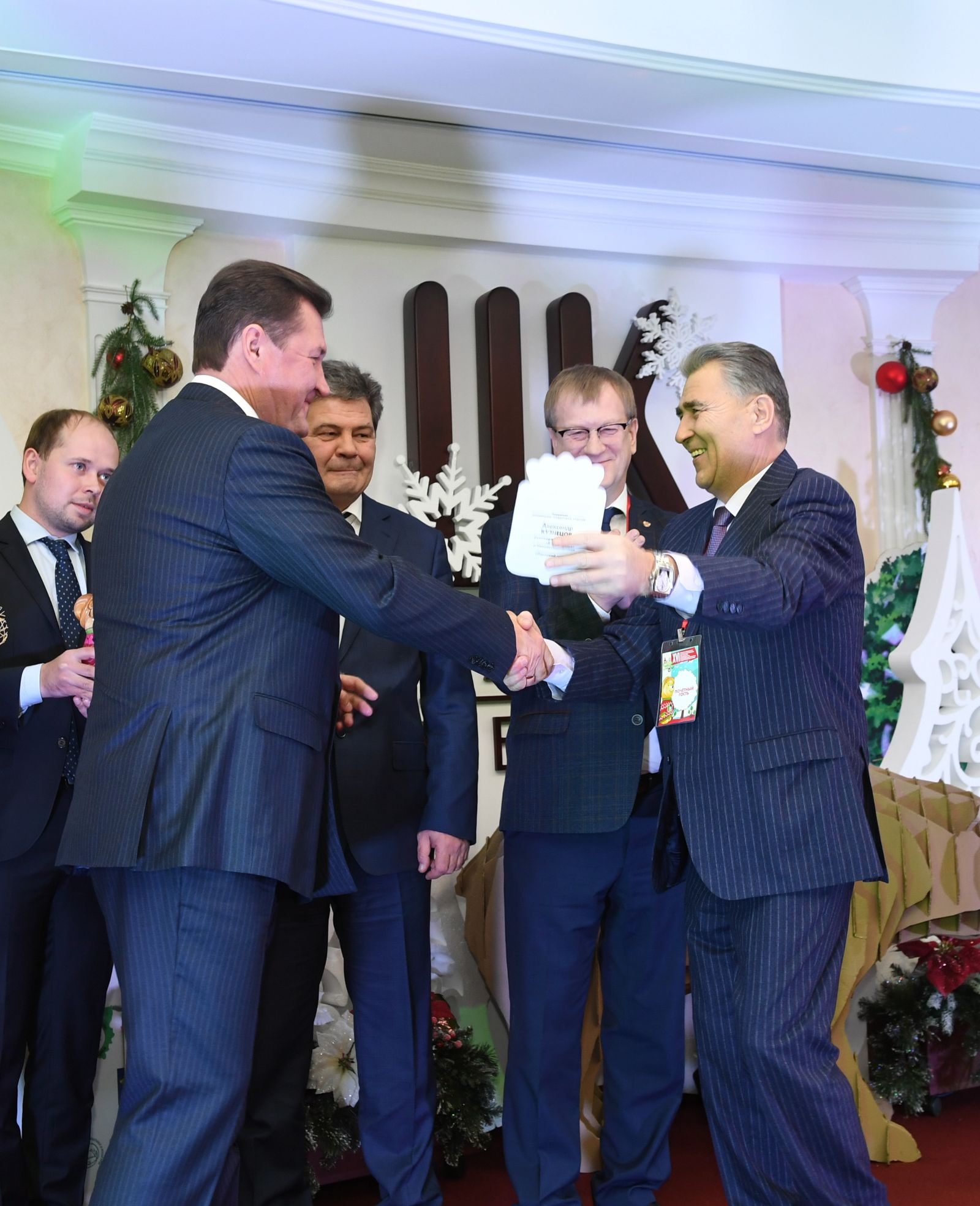 Пермские нефтяники наградили победителей конкурса социальных и культурных проектов