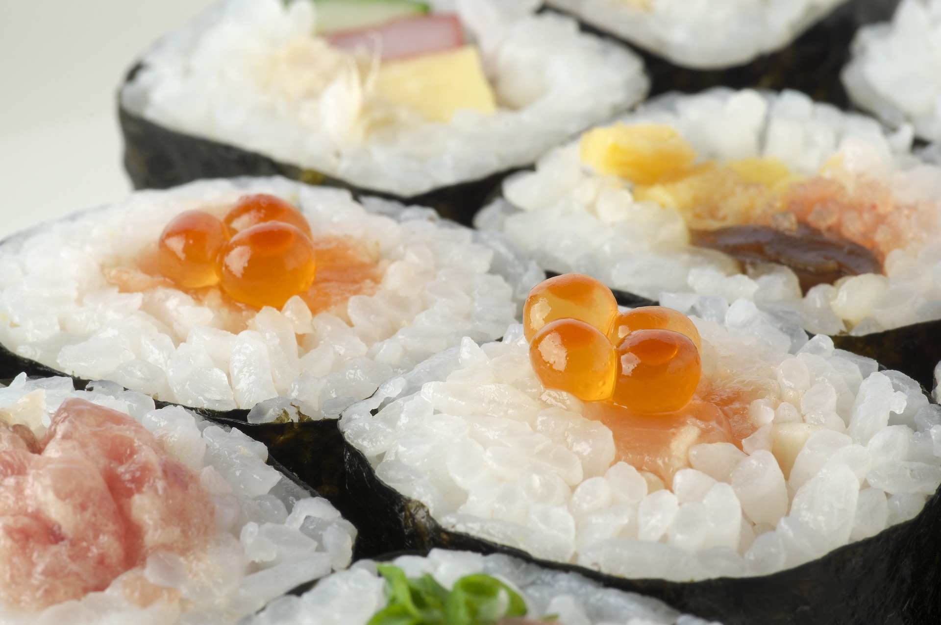 В Перми закрыли кафе японской кухни после отравления роллами четырех местных жителей