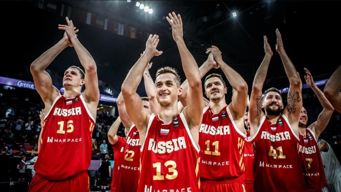 ЦСКА и Химки не смогли отпустить игроков на матчи сборной России по баскетболу 