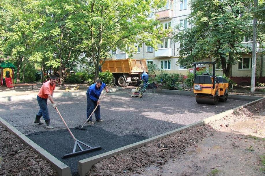 В Перми в этом году отремонтируют 77 дворов