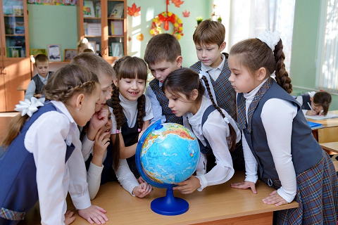 В Перми рассмотрение заявлений на прием детей в школы начнется с 1 апреля 