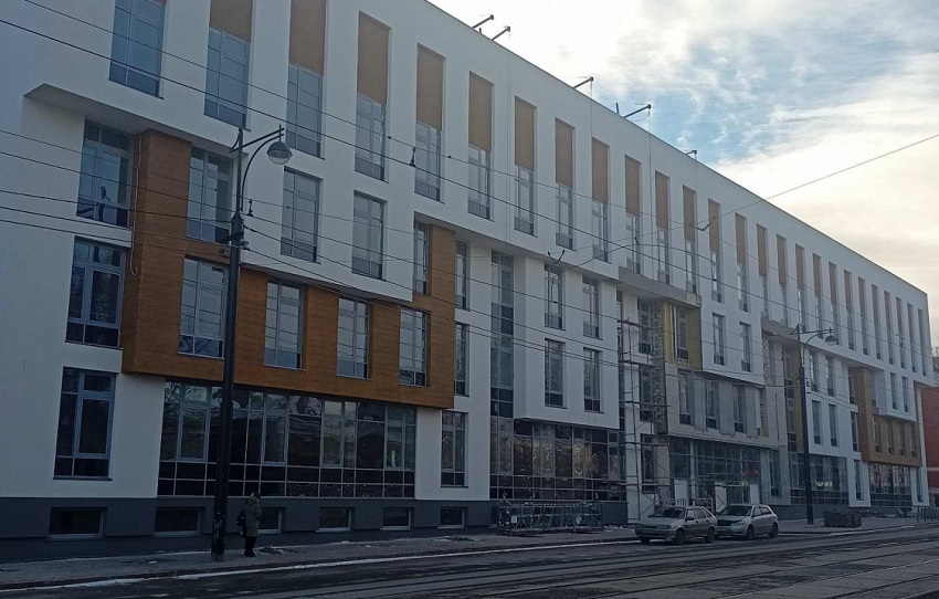 В Перми готовятся возобновить строительство многопрофильной поликлиники на улице Ленина, 16