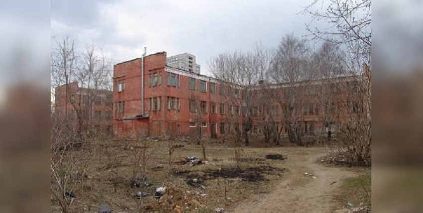 Здание аварийной поликлиники в Мотовилихинском районе Перми выкупят за рубль