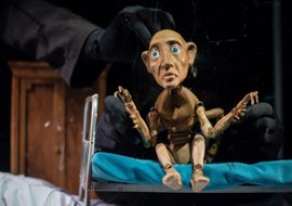Пермский театр кукол покажет спектакль для взрослых в Москве